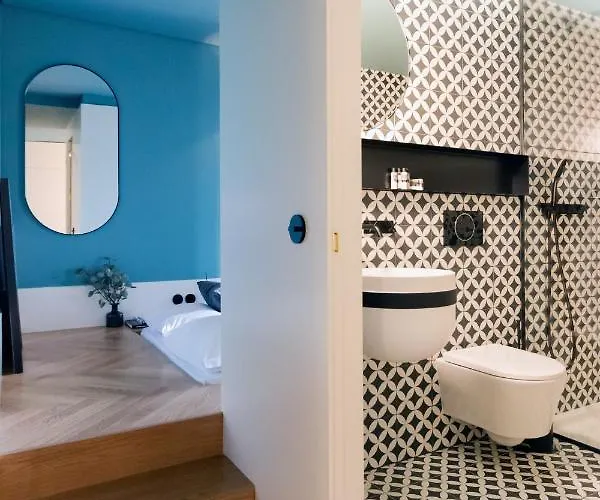 Hm - Infante Riverside N