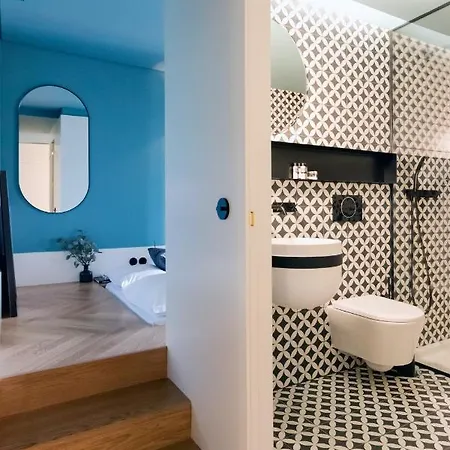 Hm - Infante Riverside N