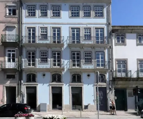 Hm - Infante Riverside N